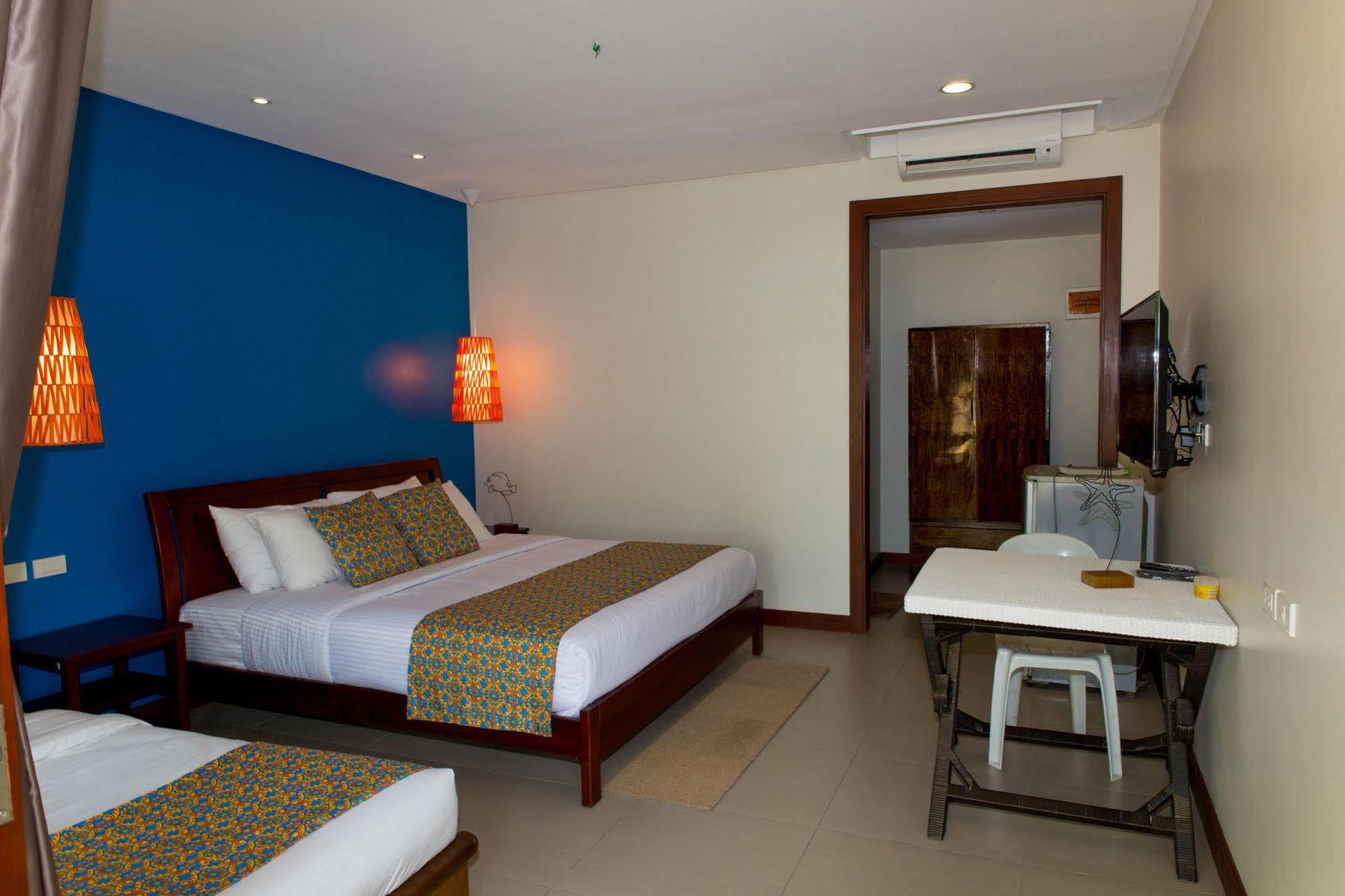 การันโช บีช เฮาส์ Hotel มักตัน ภายนอก รูปภาพ